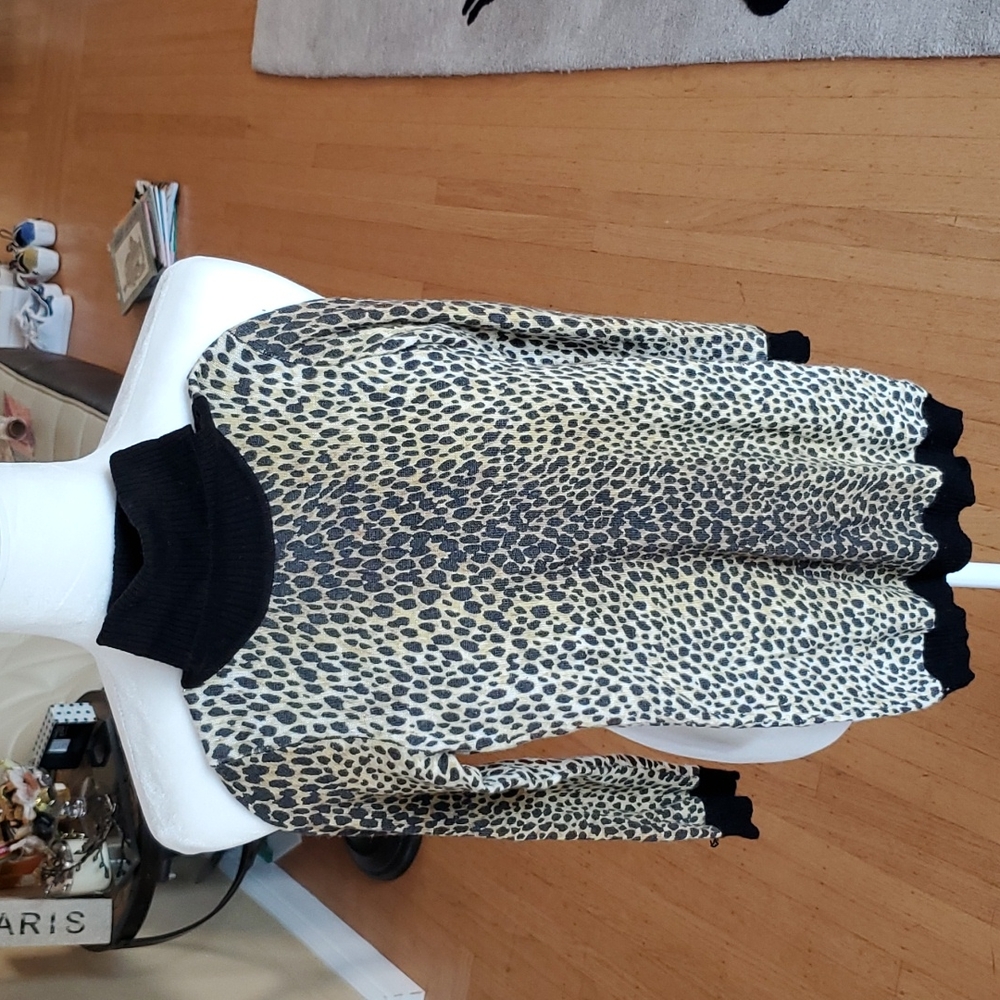 Dolce & Gabbana dress, size 5, Leppard color - Picture 4 of 8